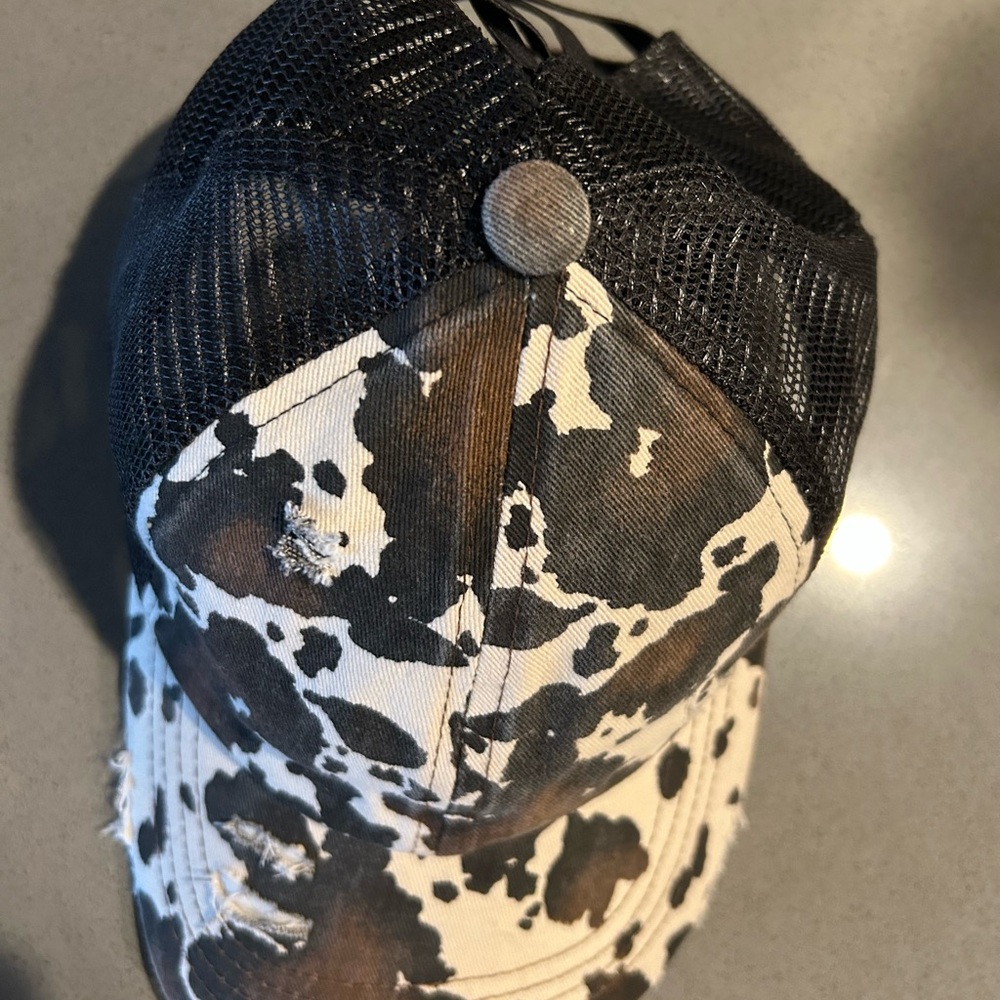 Cow Print Mesh Back Criss Cross High Pony C.C Ball Cap